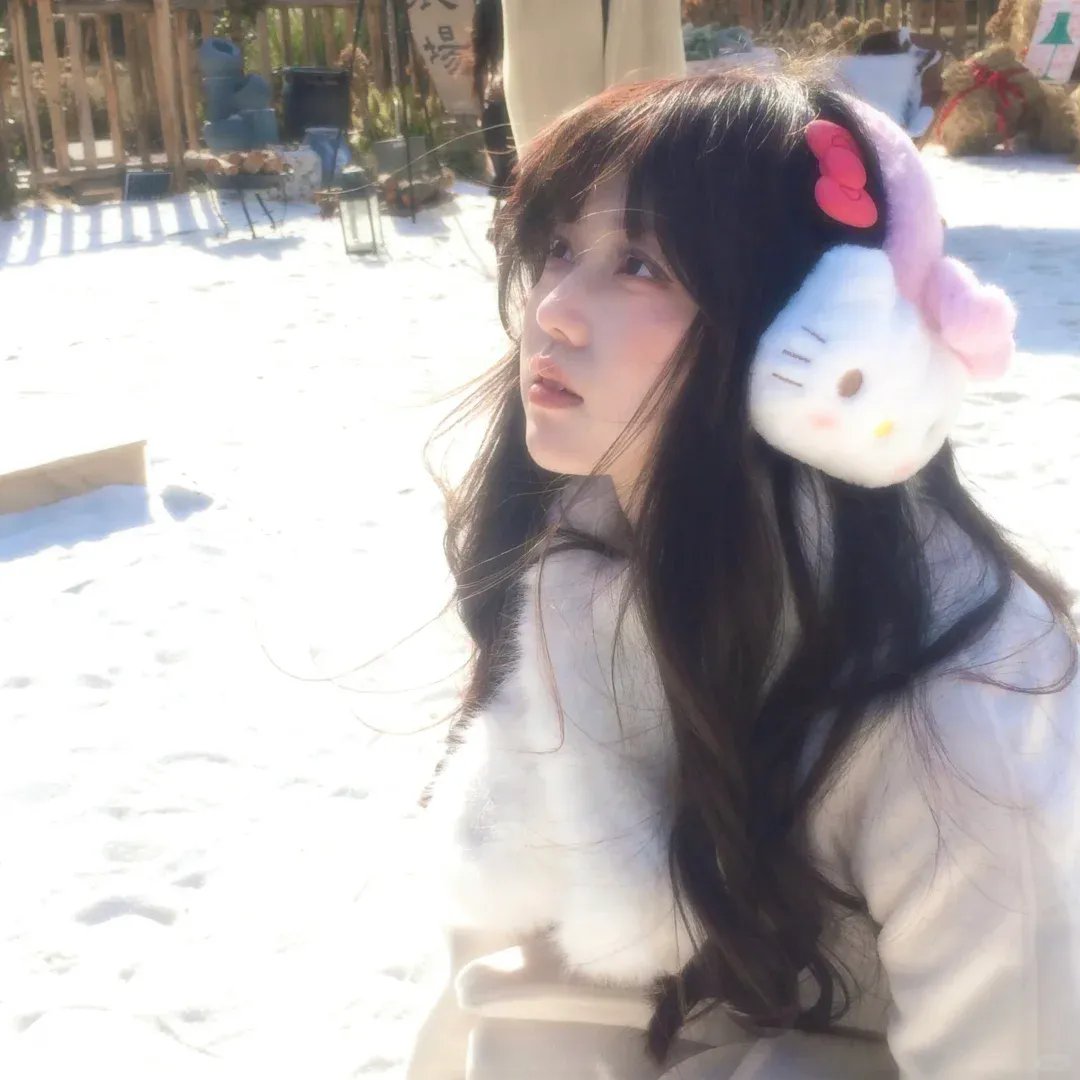 君有云